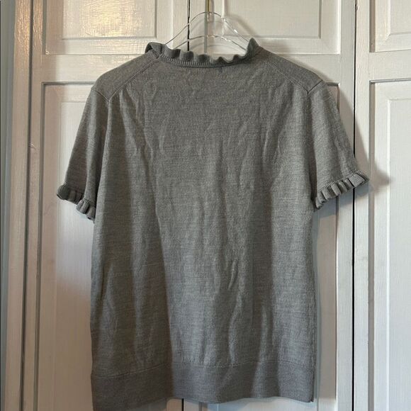 Brooks Brothers Light Gray Merino Sweater with Ruffle edging - Size L - Picture 7 of 7